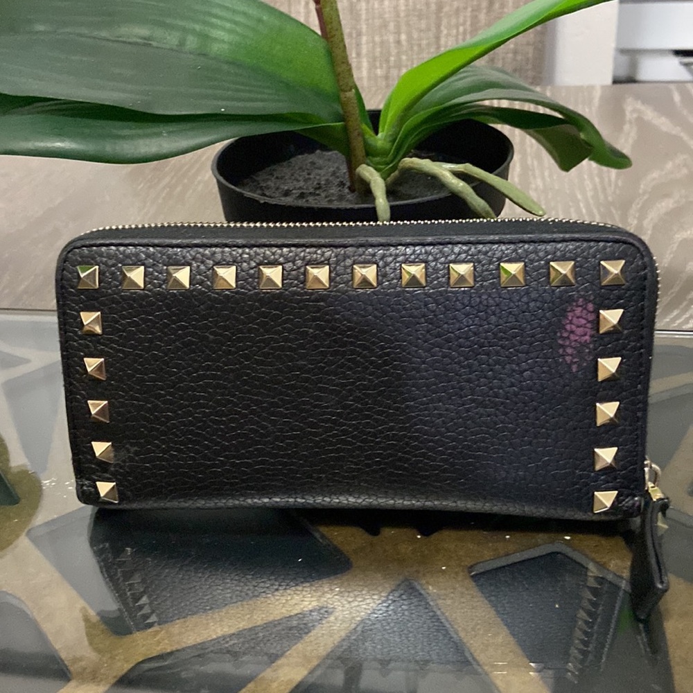Valentino Garavani Rockstud Continental Wallet - Picture 3 of 6